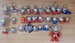 d*7様 60L0416-09　ウルトラマン　フィギュア　指人形　キーホルダー計