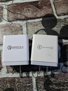 3ポート・4ポート USB充電器…2つセット⑤