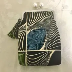 【アフリカンプリント】大人のための一点物がま口ポーチ