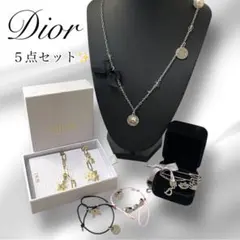 Item thumbnail for item 057c4d4b-d500-4270-8ad9-2b7a949c1c1d