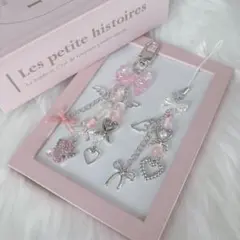 ビーズキーホルダー y2k 韓国　ピンク　シルバー㉔