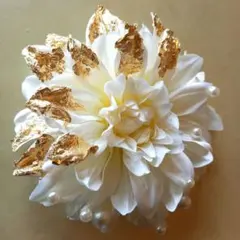 金箔がたっぷりで華やかな髪飾り ダリア ヘッドドレス 成人式 結婚式 卒業式に