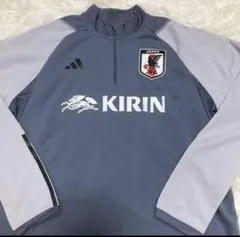 adidas サッカー日本代表ジャージ　送料無料、即日発送、年末セールXLサイズ