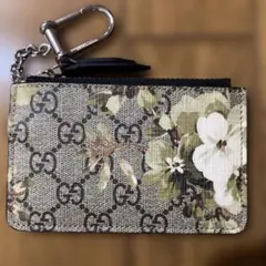 希少✨グッチ ケース PVC GG ブルームス 花柄 キーリング 2026年最新】gucci キーケース ブルームスの人気アイテム - メルカリ