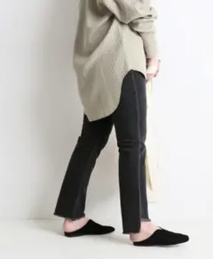 スローブイエナ LE DENIM カットオフスリムパンツ　デニム　カットオフ