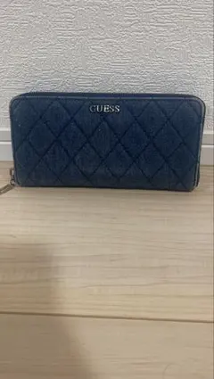 GUESS 長財布 デニム ラウンドファスナーのサムネイル