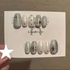【現品】ネイルチップ マグネット ラメ キラキラ 星 パーツ 韓国 シルバー 白