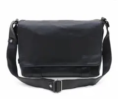 最高級イタリアン　A4サイズ　ソフト牛革　ショルダーバッグ