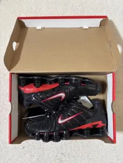 NIKE SHOX VC2-RX-78 - 2 通称 ” ガンダムショックス ” - メルカリ