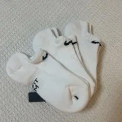 【新品未使用】NIKE 靴下　21-23cm