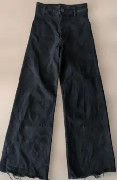ZARB ワイドレッグブラック デニムパンツ
