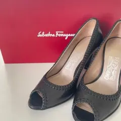 Ferragamo フェラガモ 編み込みレザー オープントゥ パンプス 黒
