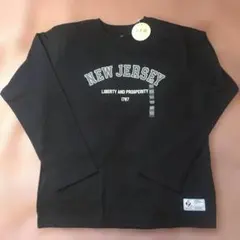 【新品】 160 トップバリュ 長袖Tシャツ ロンT 黒 カレッジロゴ 吸汗速乾