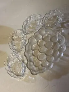 ぶどうの形　ガラス皿セット