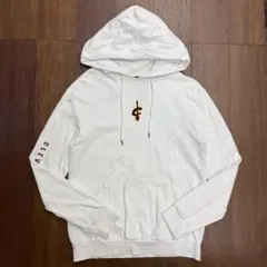 NBA プルオーバーパーカー 袖プリント 古着 白 Lサイズ