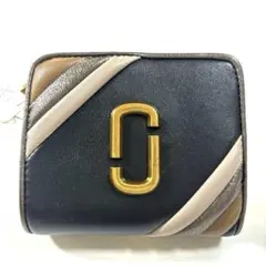 【新品】MARC JACOBS マークジェイコブス グラムショット二つ折り財布のサムネイル