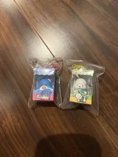 サンリオキャラクターズボックスフィギュアコレクション　タキシードサム、ポチャッコ