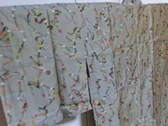 ☆銘仙☆羽織☆水玉☆ドット☆カラフル☆仕付け糸☆美品☆正絹☆