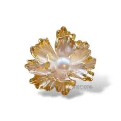 ブローチ　上品な花　コサージュ風　大粒パール　ハレの日　母の日　簡易ラッピング付