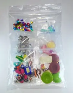 ハンドメイドパーツ・ビーズ（お菓子チャーム等）まとめ売り