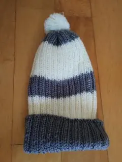 ストライプニット帽 ポンポン付き手編み毛糸