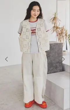 niko and…☆ニコアンド　リメイクパンツ　アイボリーのサムネイル
