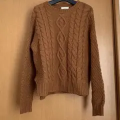 earth music & ecology ブラウン ケーブルニット セーター