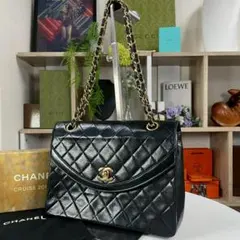 CHANEL マトラッセ ターンロック ココマーク チェーン バッグ