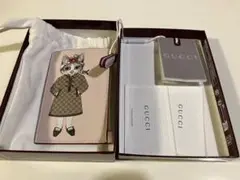 ヒグチユウコ　GUCCI日本限定❣️ 　　ショッパー2組セット❶ GUCCI ヒグチユウコ コラボ限定ショッパー 2種セット - メルカリ