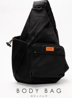 UNIVERSAL OVERALL ワンショルダーボディワラバッグ 黒