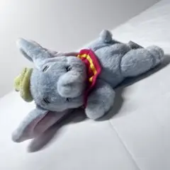 【可愛い】ディズニー　ダンボ ぬいぐるみ 手のひらサイズ