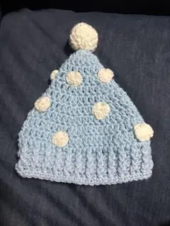 ドット柄ポンポン付きかぎ針編みニット帽子⭐︎手編み⭐︎ピクミン帽子