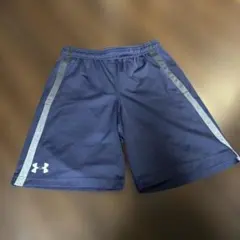 Under Armour ショートパンツネイビー　Mサイズ
