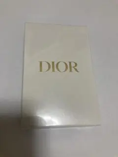 DIOR トランプ
