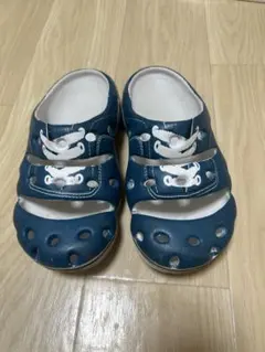 KEEN 白 花柄 ヨギ アーツ サンダル Yogi - メルカリ