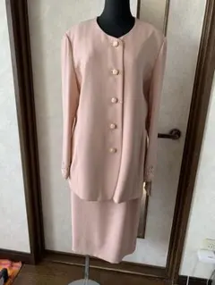 Item thumbnail for item 326fe8d9-c8cb-4bc5-9e4a-15e44d46c45e