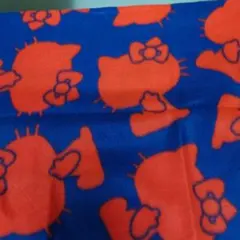 HELLO KITTY ブランケット 青と赤