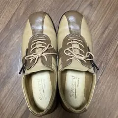 Item thumbnail for item 2049b147-3a62-4ddc-8aaf-e5cb6d3eeecd