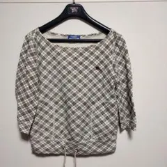 バーバリーブルーレーベルポケット付トレーナー38