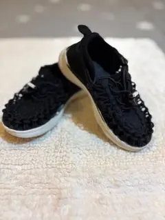 【KEEN】【16cm】キッズ　サンダル　ユニーク