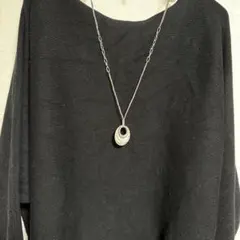 オーバルペンダントネックレス