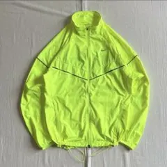 NIKE　ランニングシェルジャケット　ウィンドブレーカー　裾ドロストY2Kテック