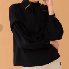 新品未使用✨Mary Quant コラージュフラワータイ付 ブラウス ブラック 