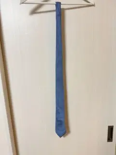 ☆HERMES エルメス　メンズ　ネクタイ　ライトブルー