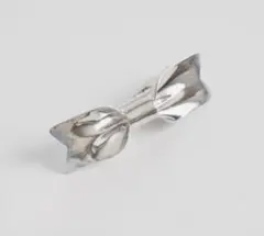 Item thumbnail for item 06372823-987d-4821-a617-5edc4df21853