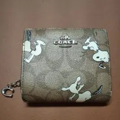 COACH スヌーピー 二つ折り財布 ピーナッツコラボのサムネイル