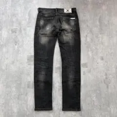 D190 美品 ARNAMI JEANS フェードデニム 黒 ストレッチ 細身のサムネイル