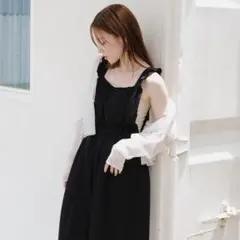 kastane カスタネ　フリルサロペット　ブラック　タグ付き　新品未開封