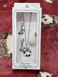 ユニバ　ワンピース　トラファルガー・ロー　ネックレス＆チャームセット　未開封