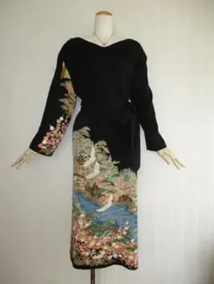 フレア様専用　黒留袖からの着物リメイクドレスです　着丈１１９cm